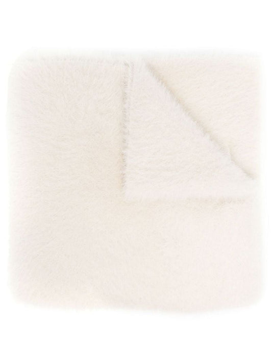 White L'Ã_x0083_Â©charpe Neve Fluffy Scarf