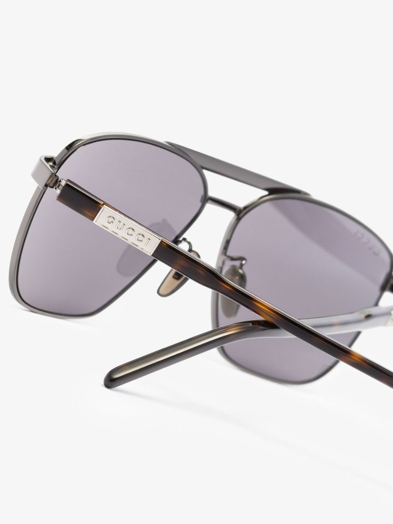 Grey Aviator-style Sunglasses