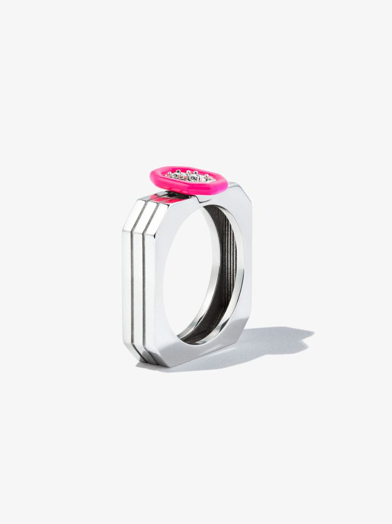 18k White Gold Diamond Enamel Ring