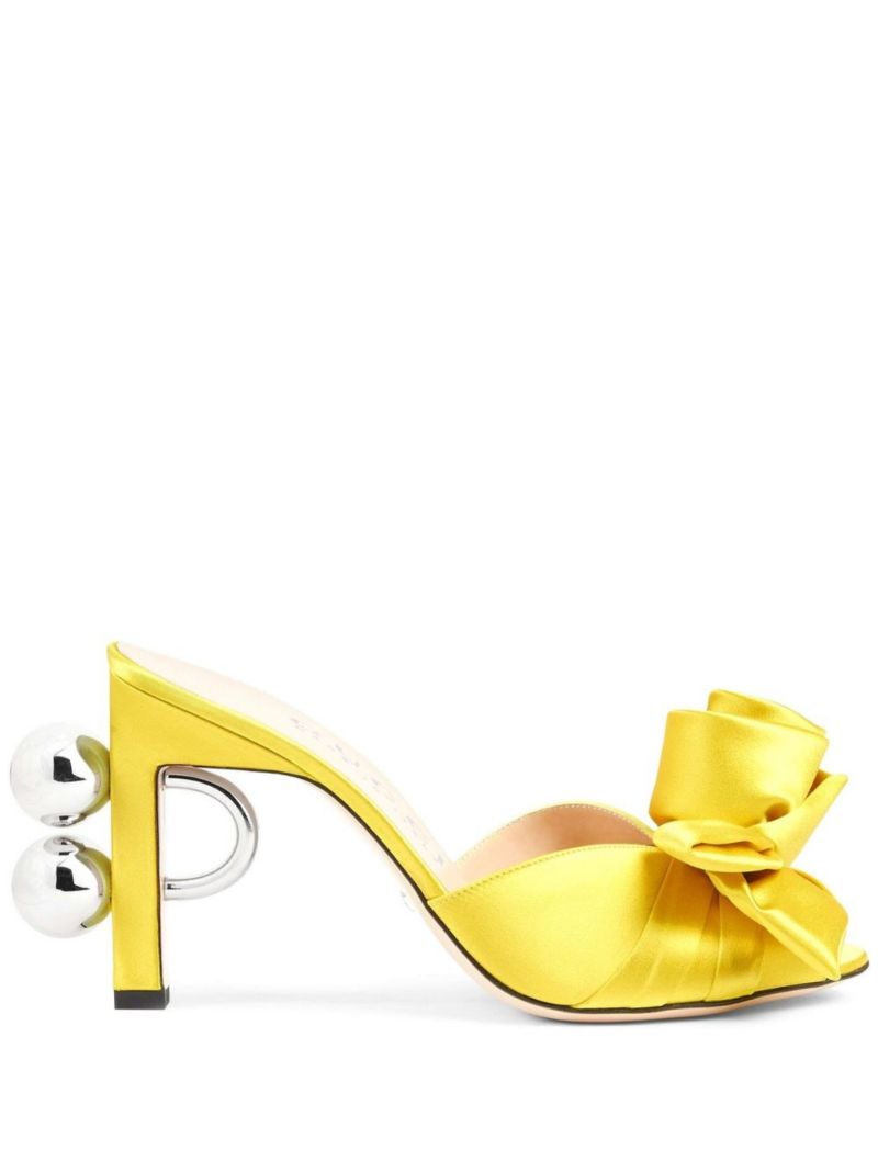 Yellow Rose Detail 95 Mules