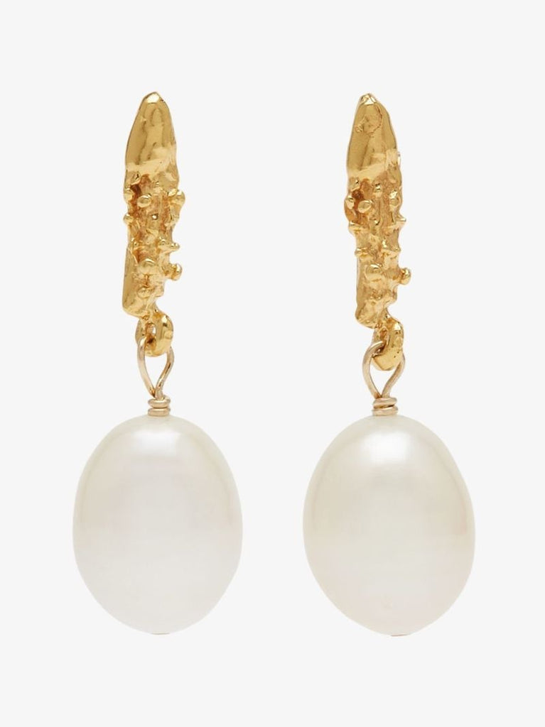 Gold-plated the Lustre of the Moon Pearl Earrings