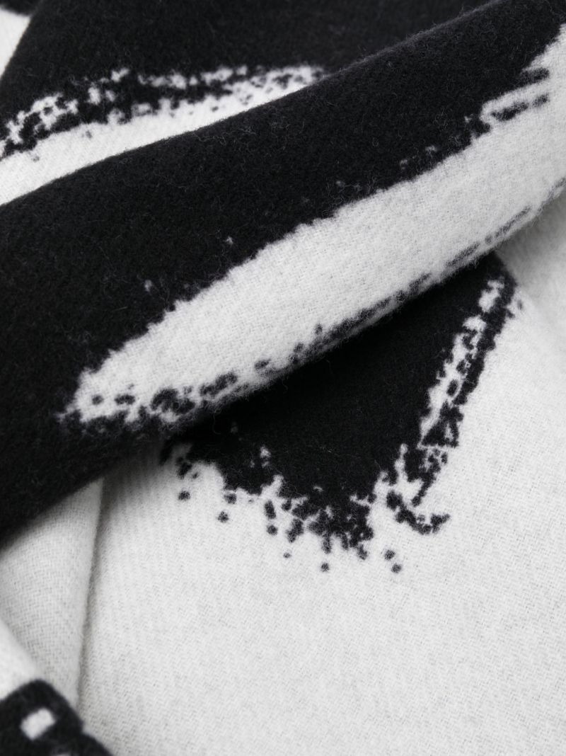Black and White Reversible Wool Scarf