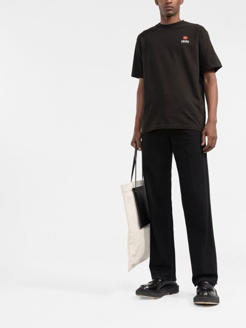 Black Boke Flower Embroidered T-shirt
