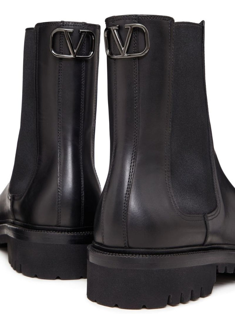 Black Vlogo Leather Chelsea Boots
