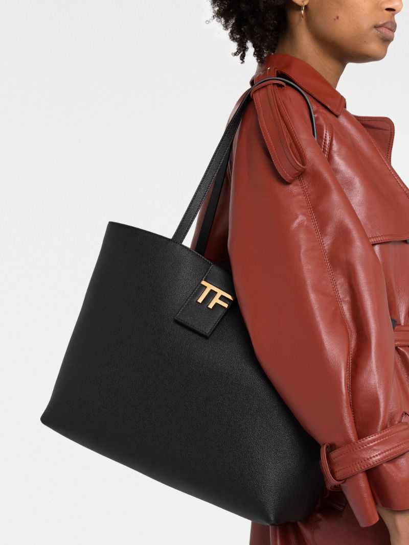 Black E/w Grained Leather Tote Bag