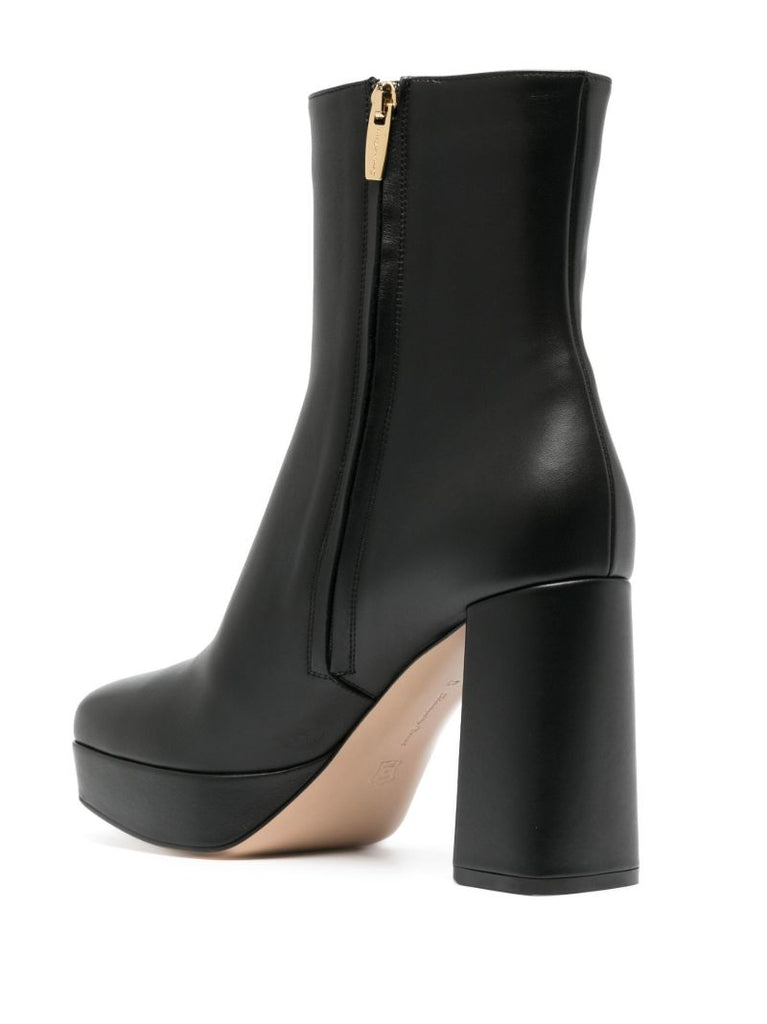 Black Daisen 100 Leather Ankle Boots