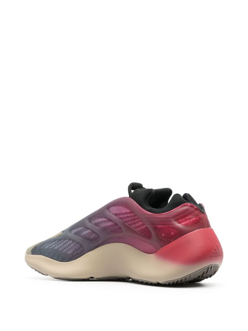 Red 700 V3 Fade Carbon Low-top Sneakers