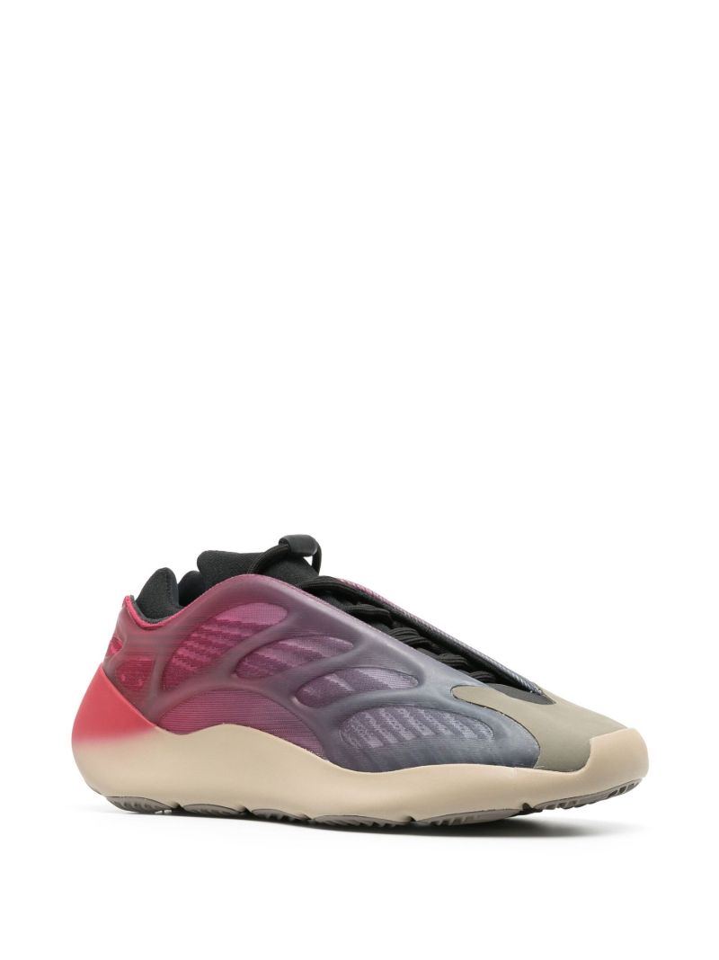 Red 700 V3 Fade Carbon Low-top Sneakers
