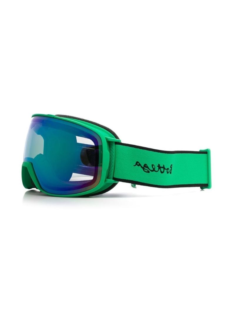 Green Mirrored Ski Goggles