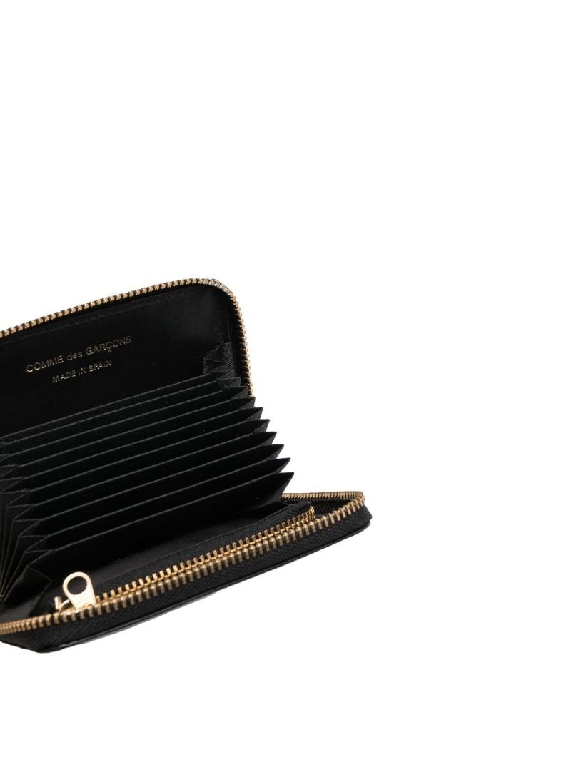 Black Zip-up Leather Wallet