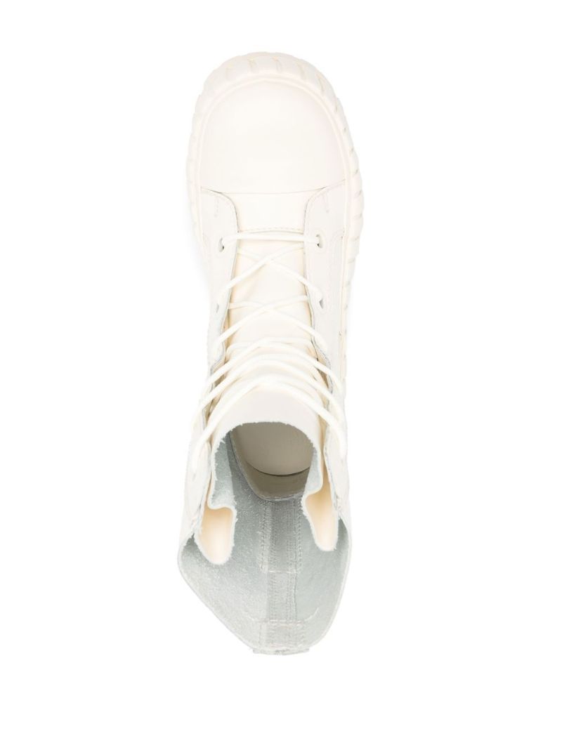 White Vulcanized Lace-up Boots