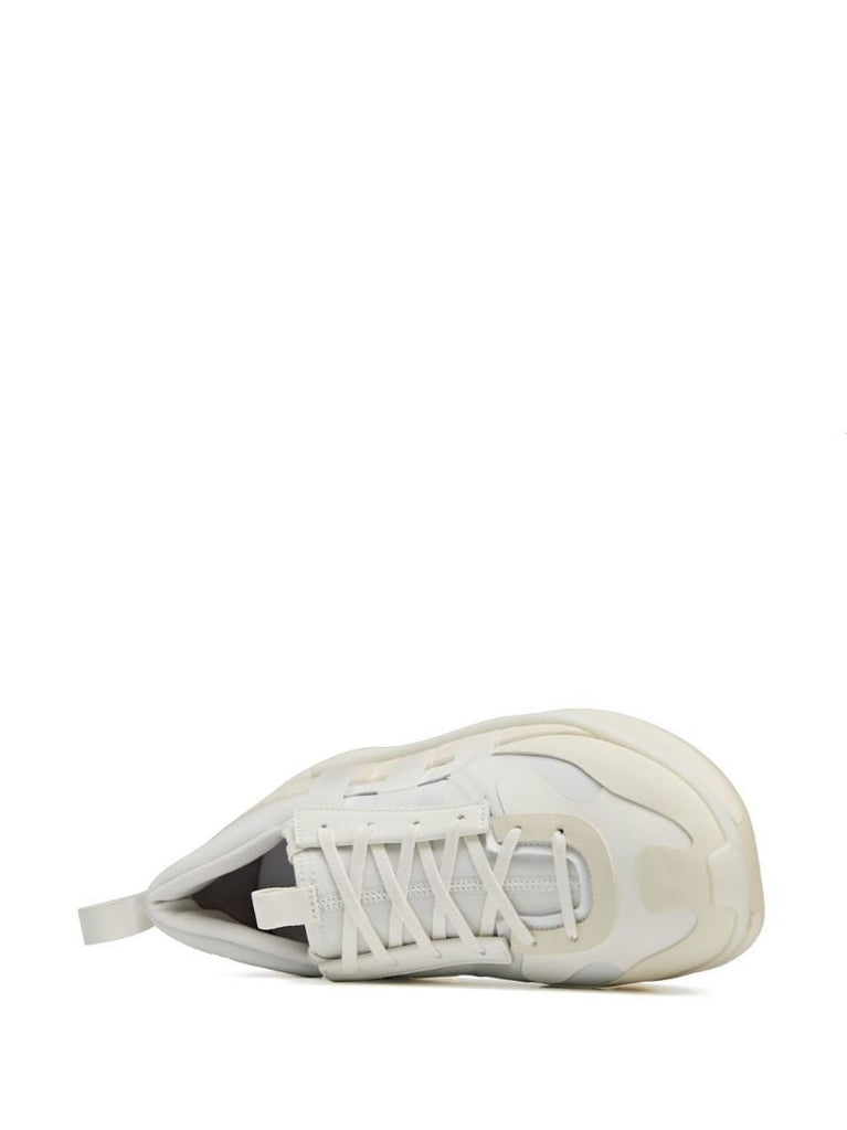 White Quisan Cozy Sneakers