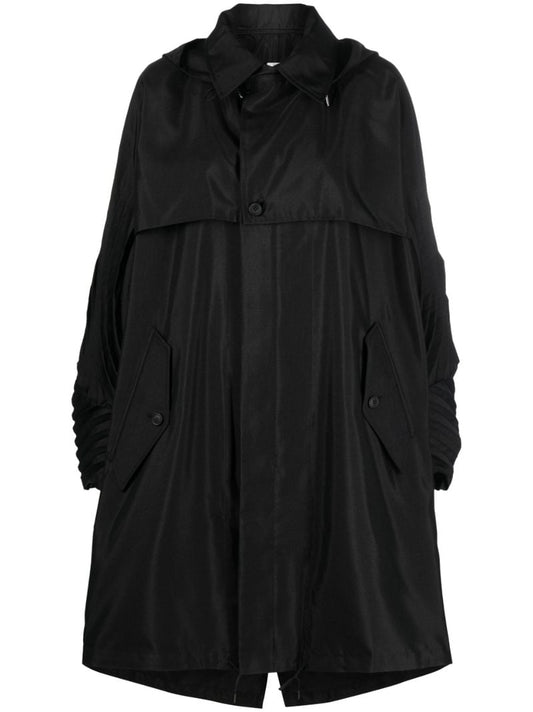 Black Pinnate Pleated Sleeve Coat