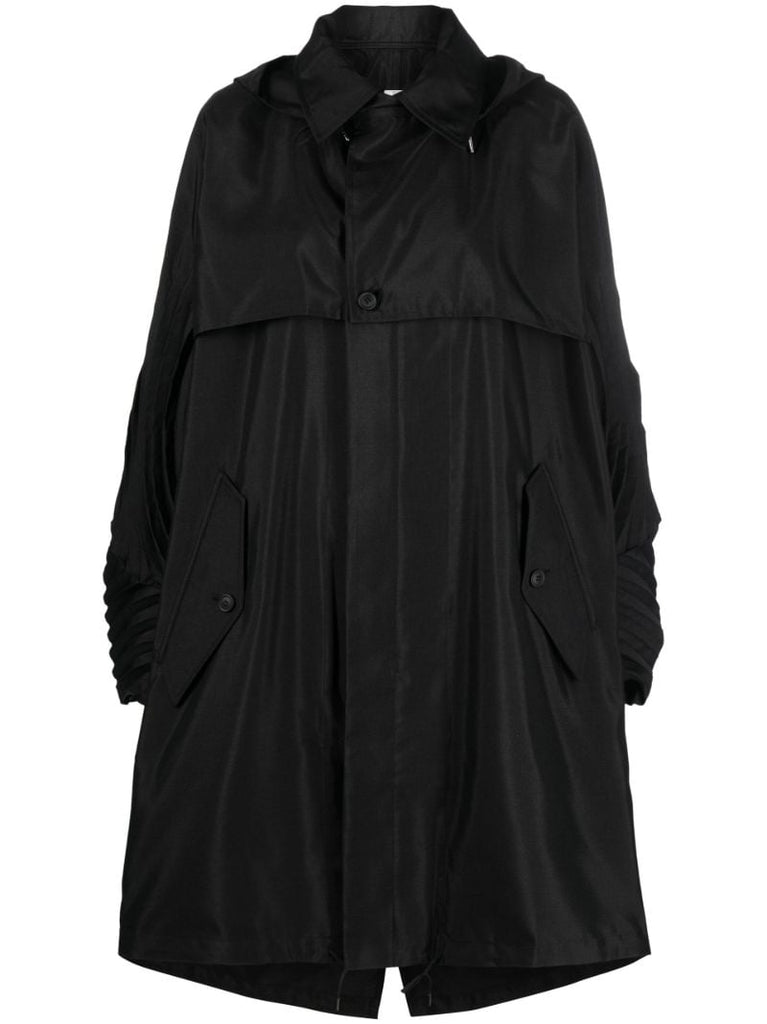 Black Pinnate Pleated Sleeve Coat