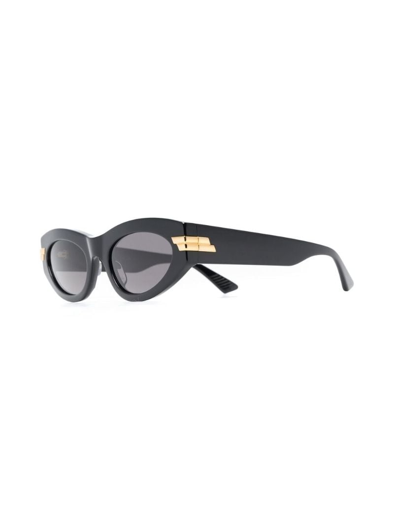 Black Cat-eye Sunglasses