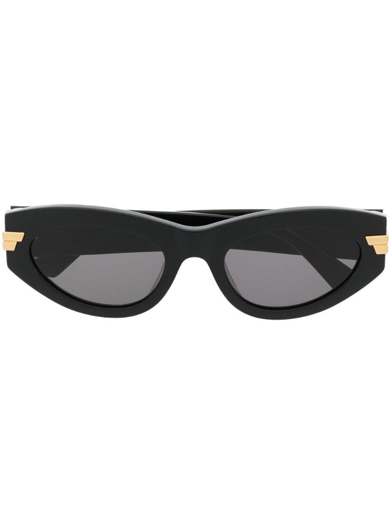 Black Cat-eye Sunglasses