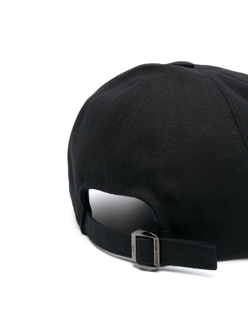 Black Fox Embroidered Baseball Cap