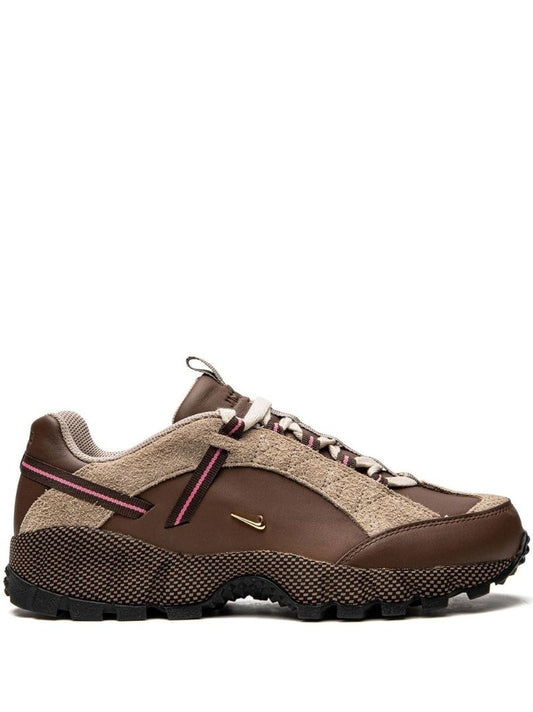 X Jacquemus Brown Air Humara Lx Leather Low-top Sneakers
