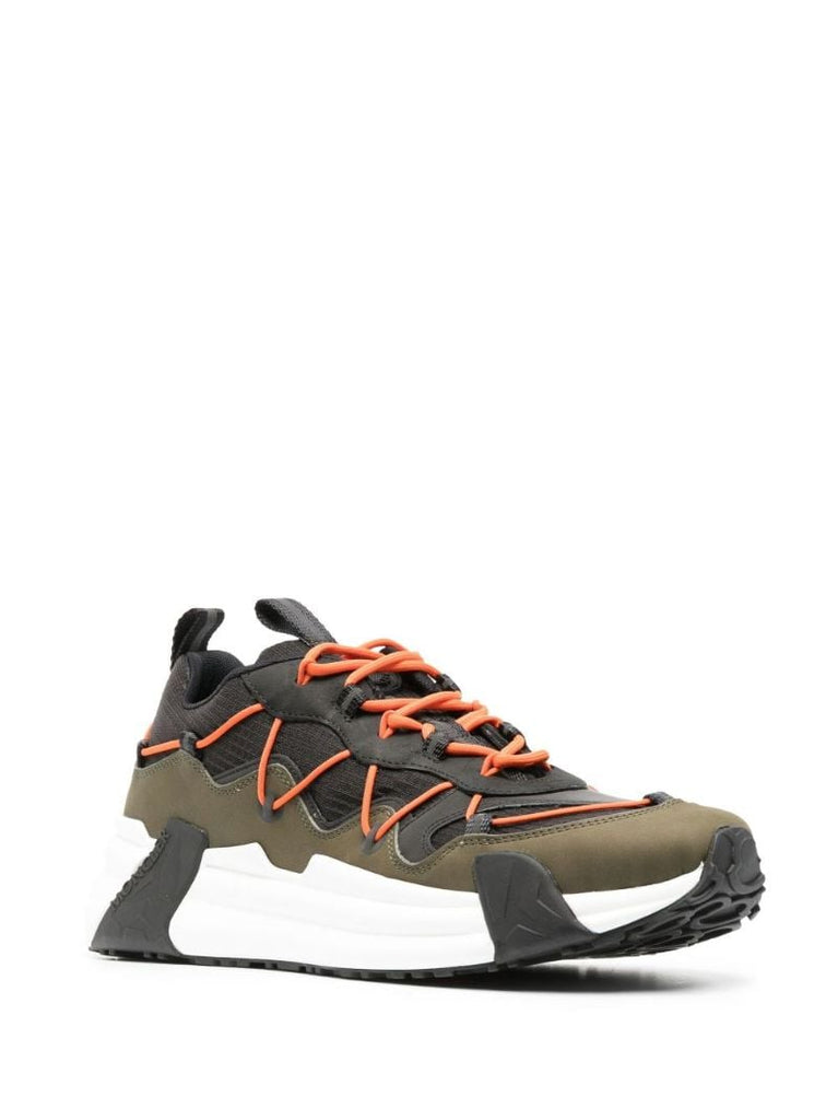 Black Compassor Low-top Nubuck Sneakers