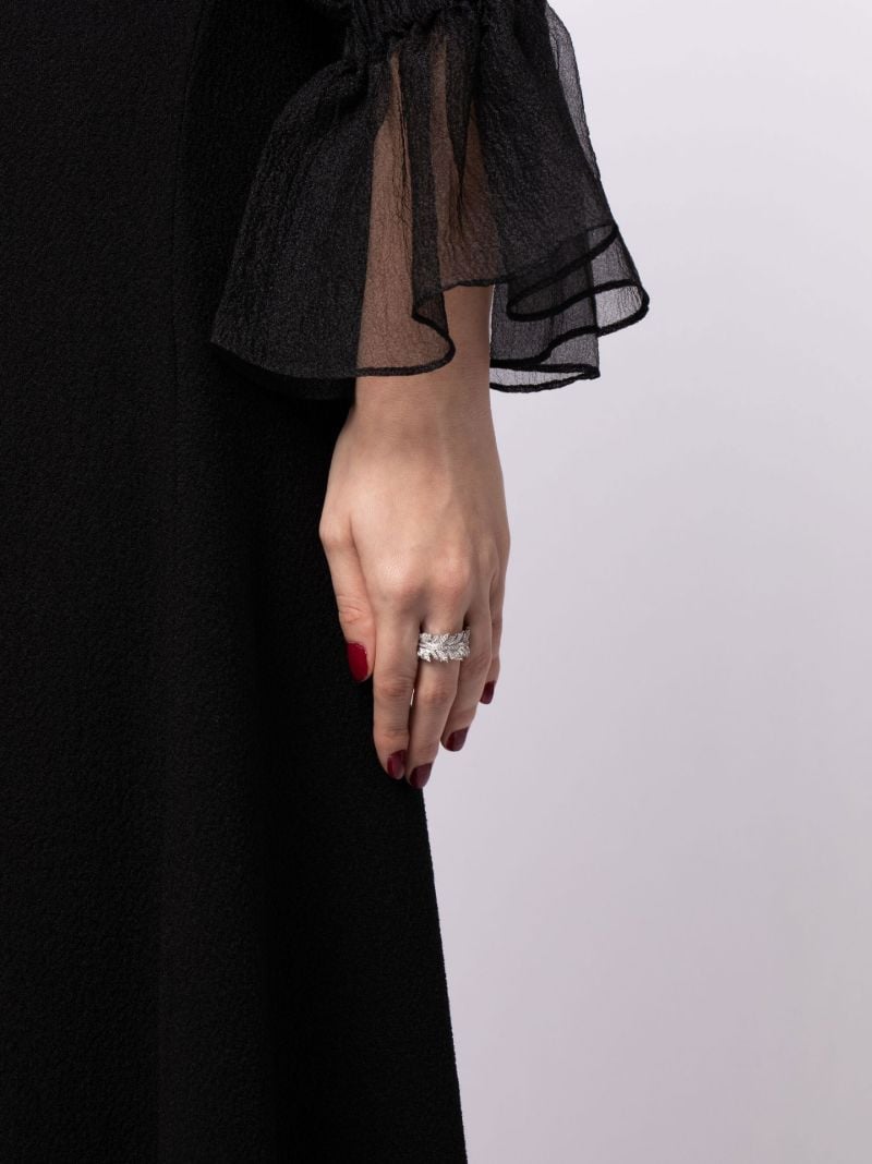 18k White Gold Magnipheasant Diamond Ring