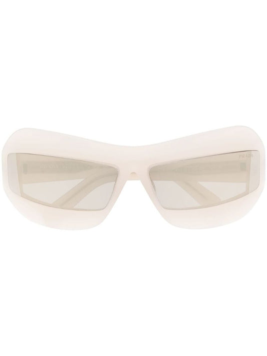 Grey Runway Sunglasses