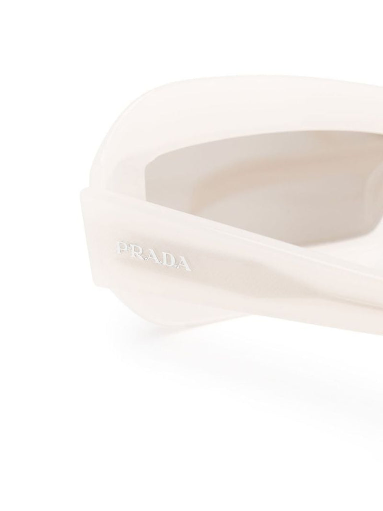 Grey Runway Sunglasses