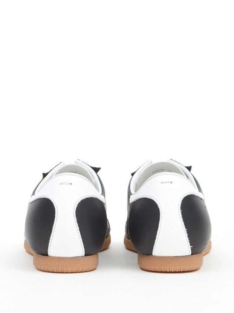 Black Featherlight Leather Sneakers