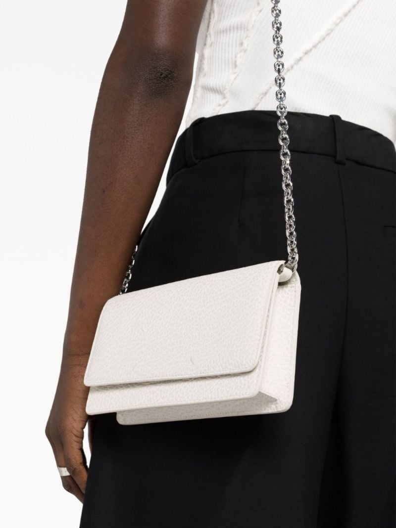 Neutral Four-stitch Leather Chain Wallet
