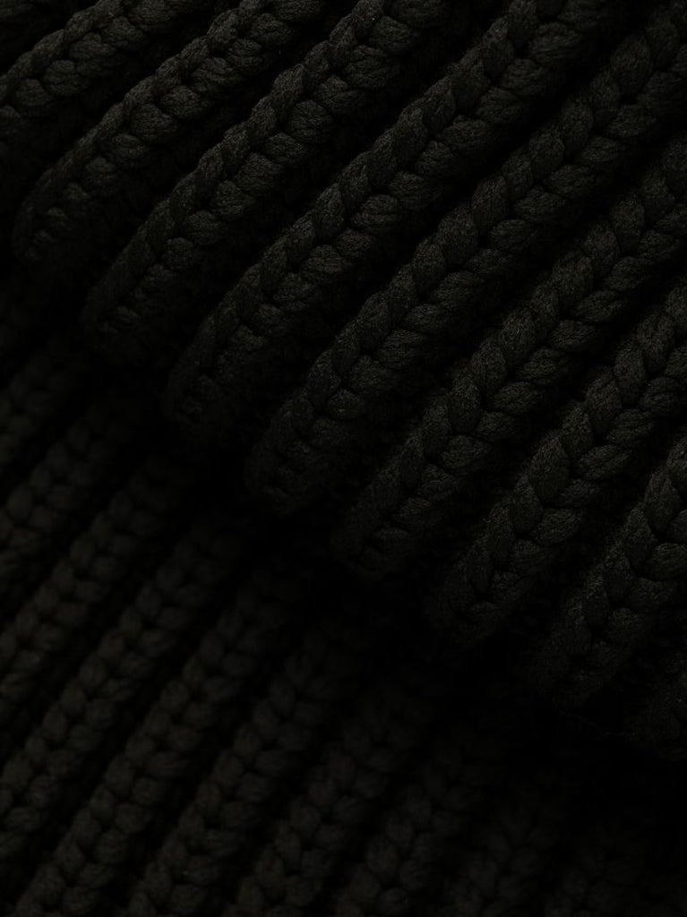 Black Ribbed Knit Scarf
