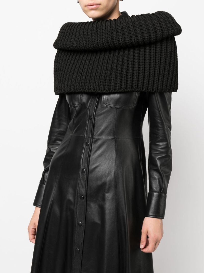 Black Ribbed Knit Scarf