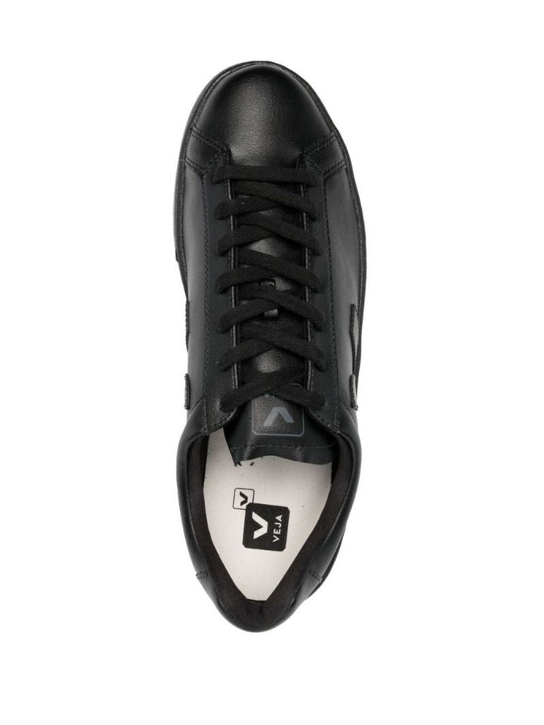 Black Urca Low-top Sneakers