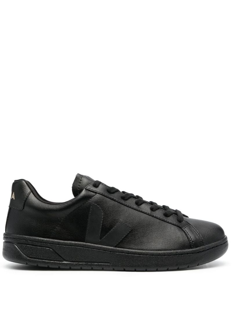 Black Urca Low-top Sneakers