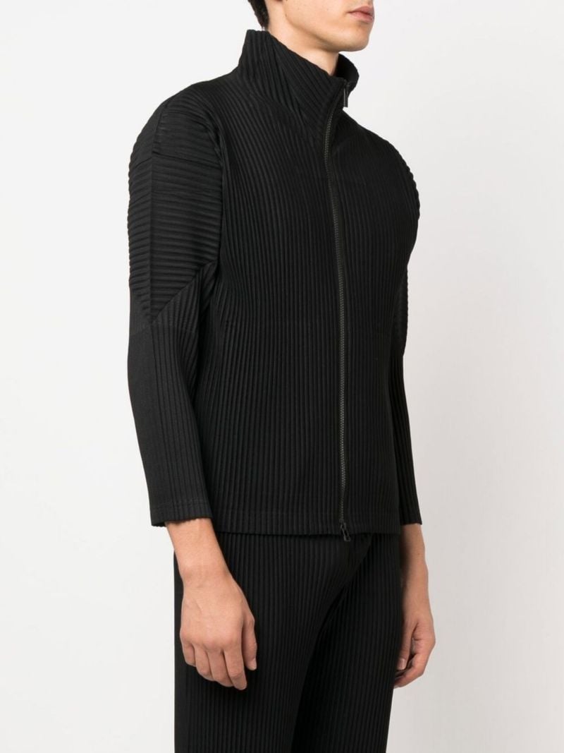 Black Pleated Zip-up Jacket