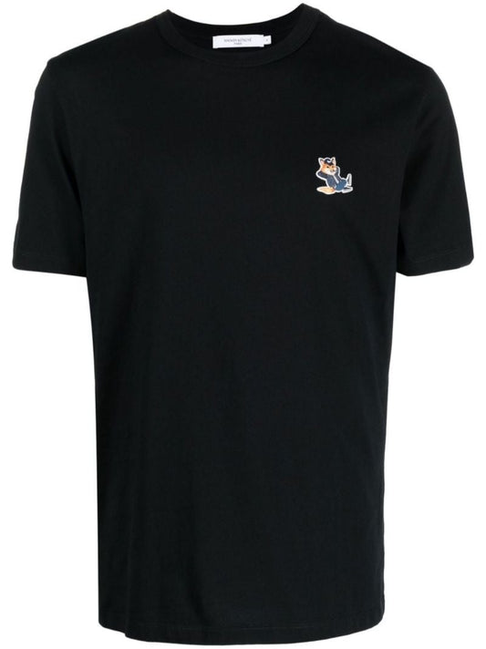 Black Chillax Fox Patch T-shirt