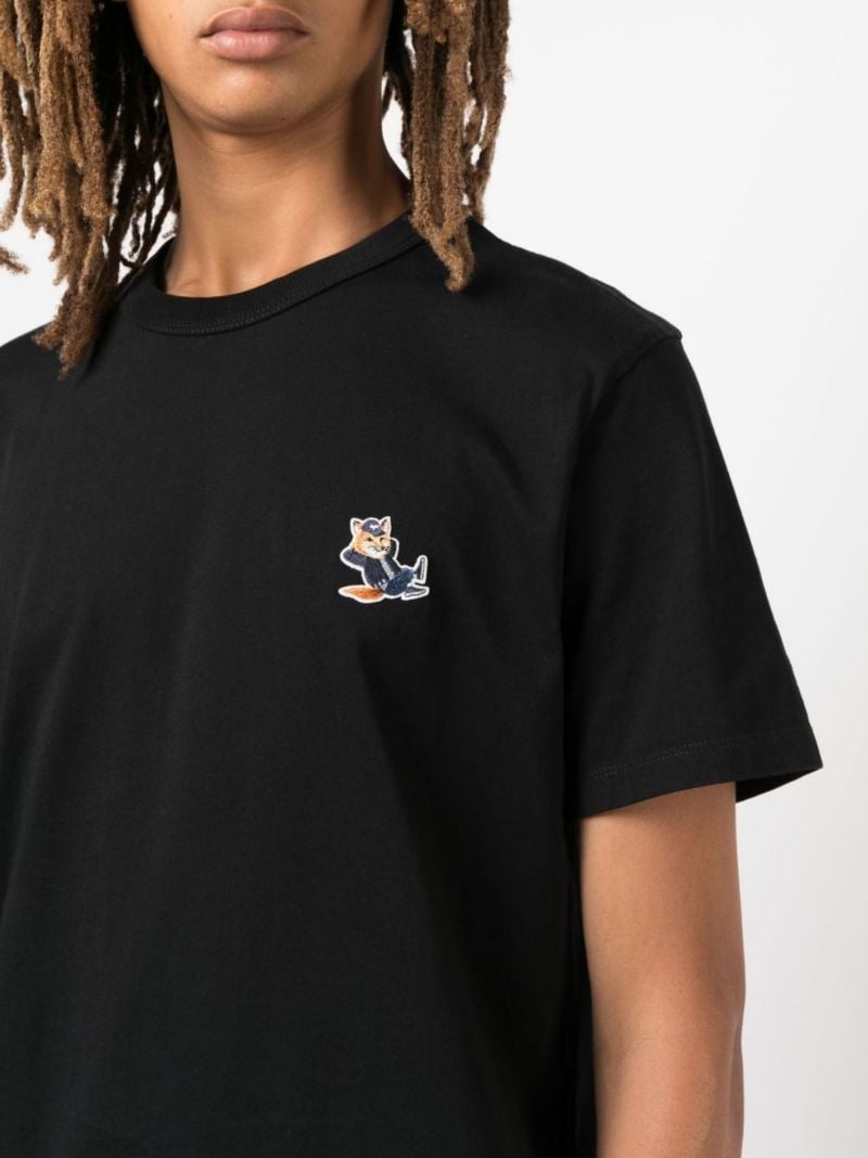 Black Chillax Fox Patch T-shirt