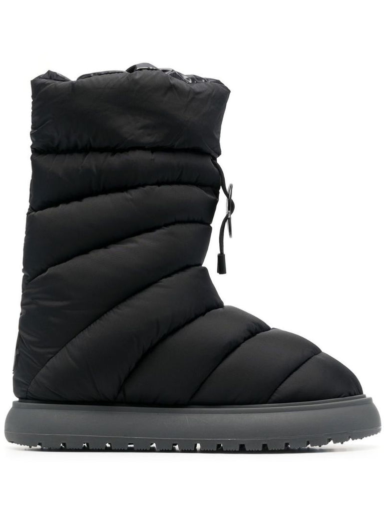 Black Gaia Quilted Snow Boots