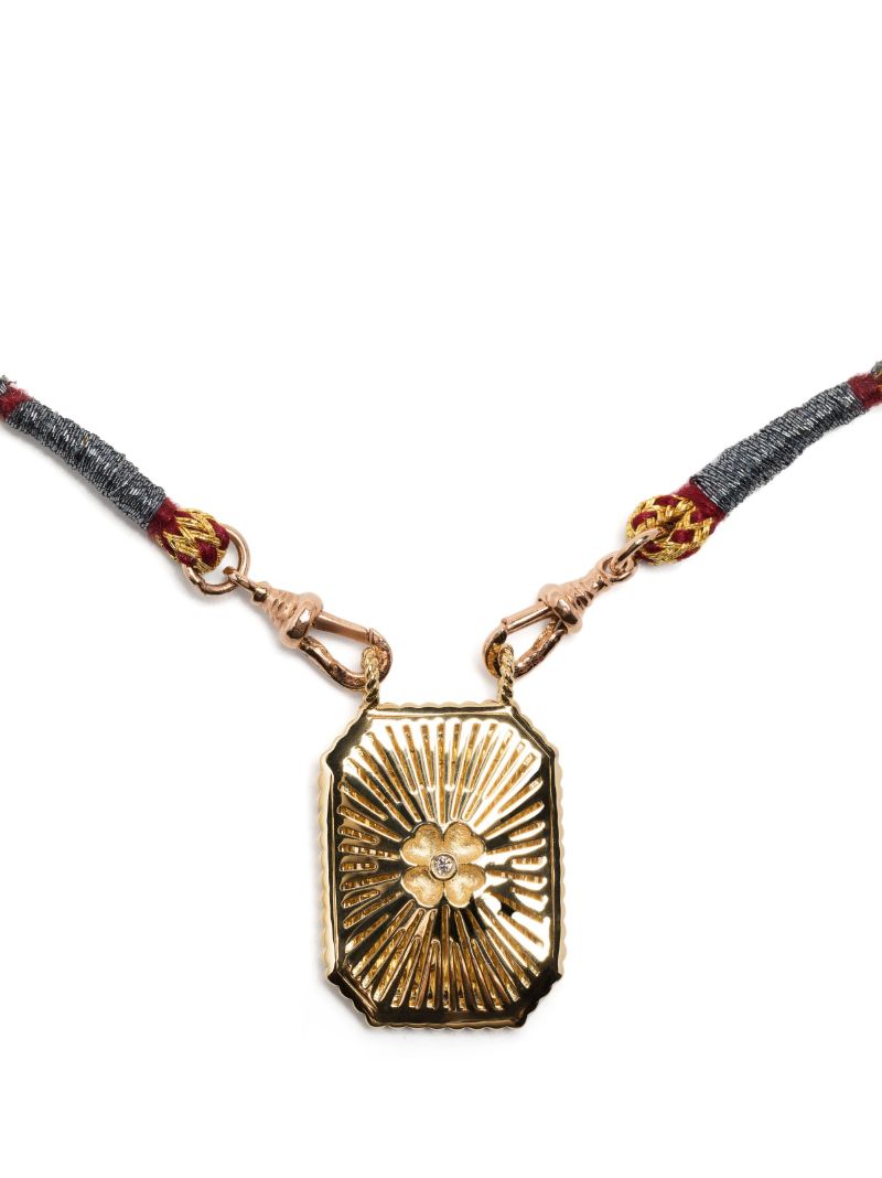 18k Yellow Gold Flower Pendant Necklace