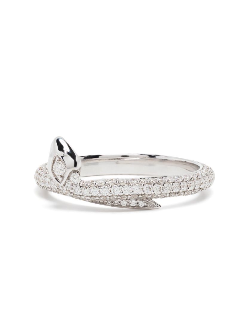 18k White Gold Diamond Ring