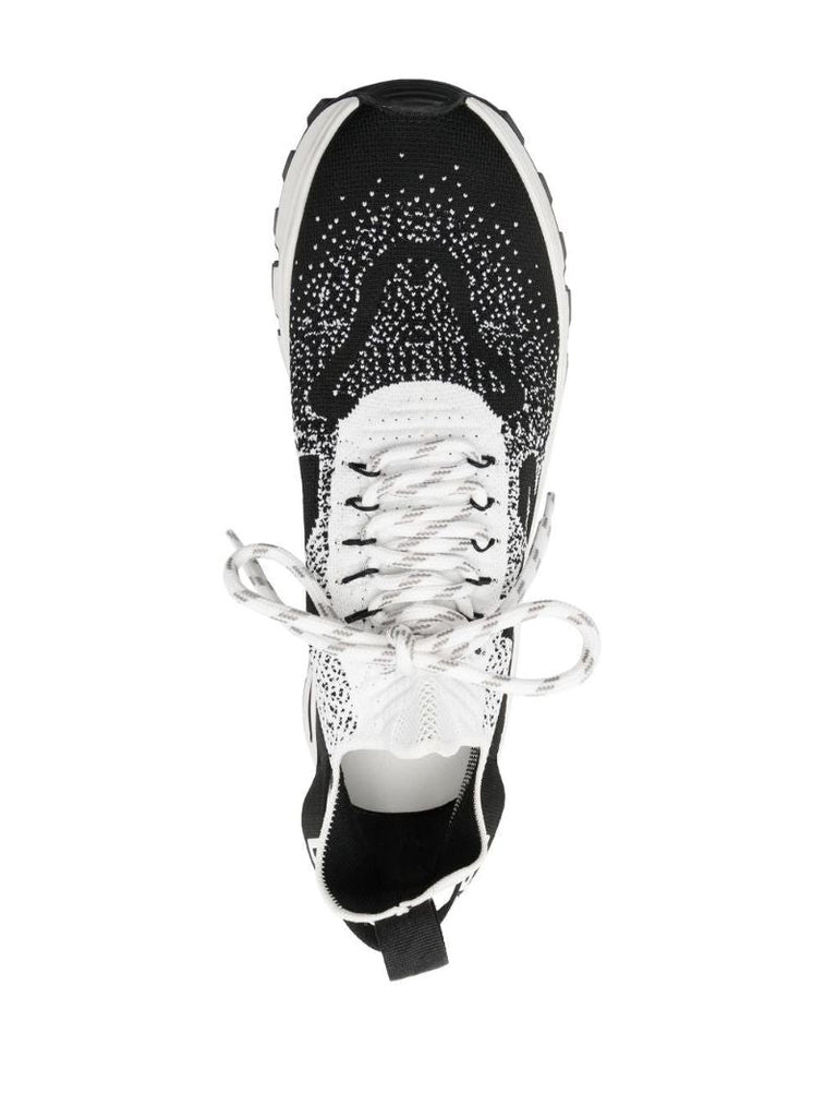 White Run Ds2 Sneakers