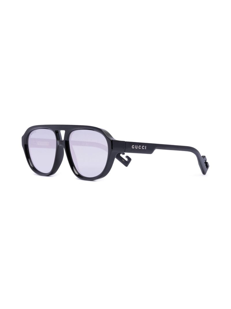 Black Pilot-style Sunglasses