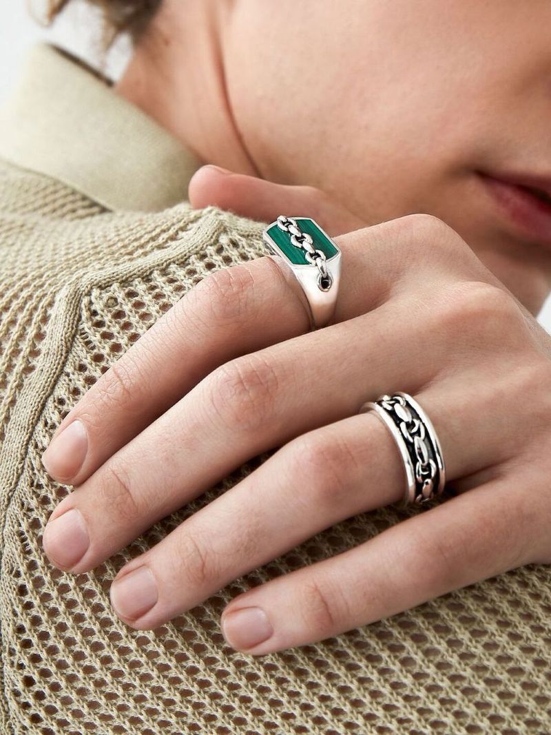 Silver Thorn Addiction Link Ring