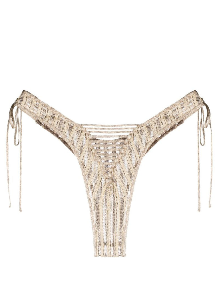 Neutral Reversible Expandable Briefs