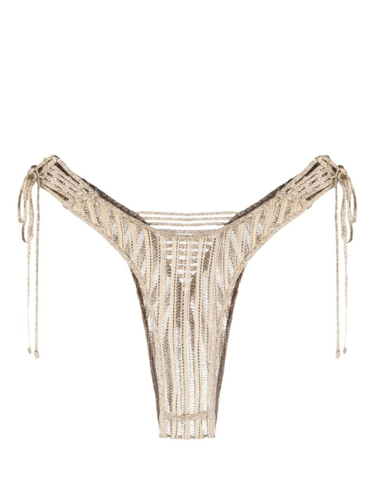 Neutral Reversible Expandable Briefs