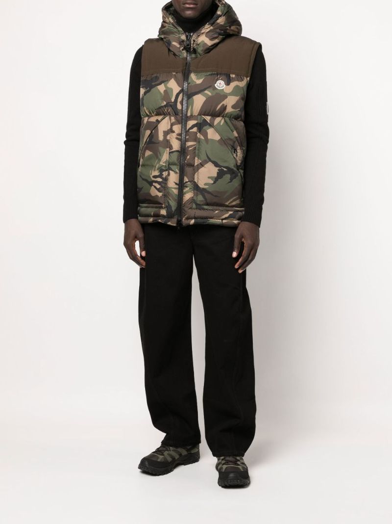 Green Meakan Camouflage Print Puffer Jacket
