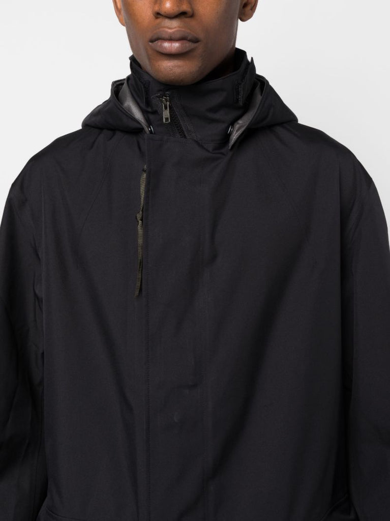 Black 25l Gore-tex Coat