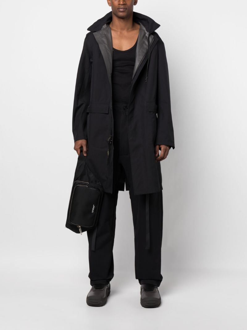 Black 25l Gore-tex Coat