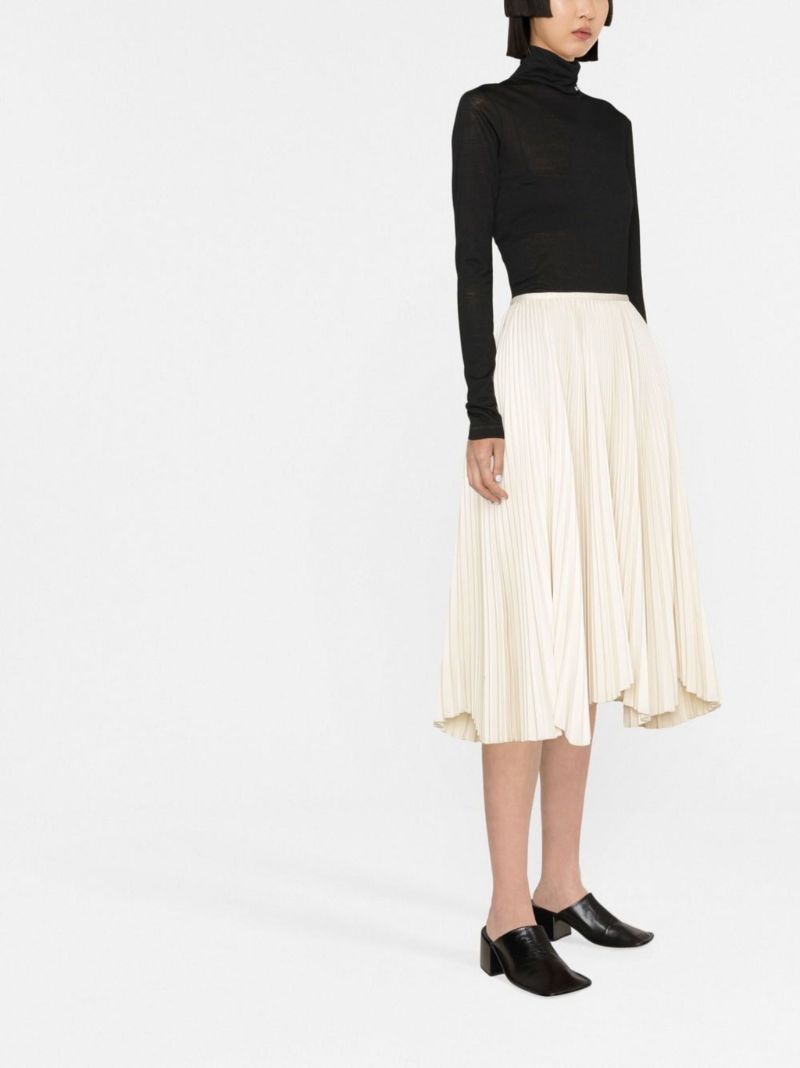 Funnel-neck Long-sleeve Top