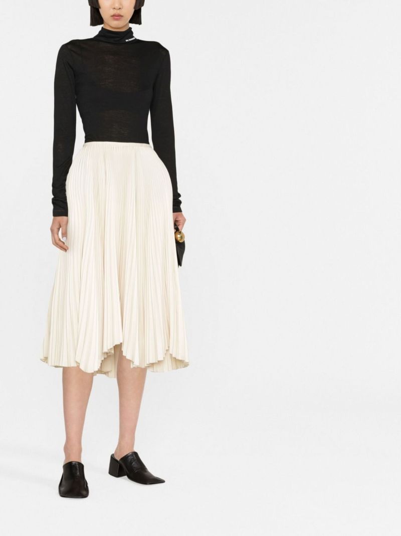 Funnel-neck Long-sleeve Top