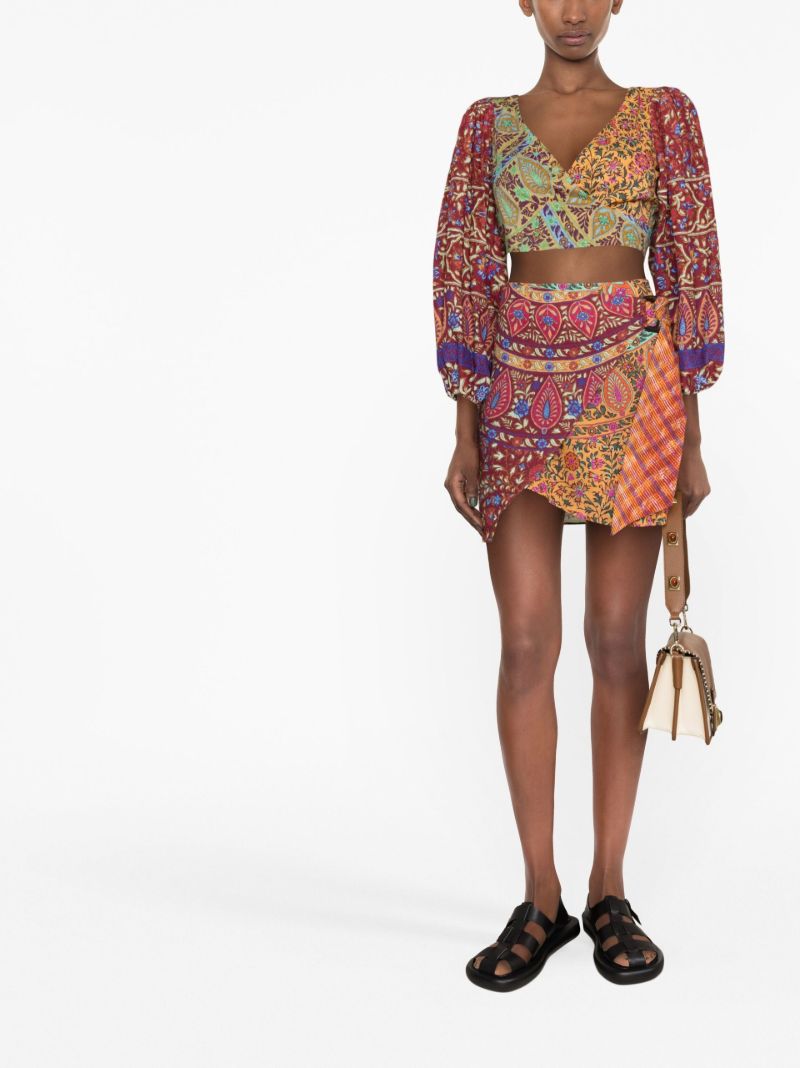 Red Es Canar Printed Crop Top