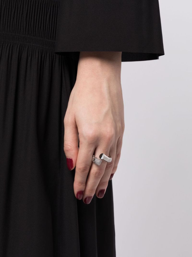 18k White Gold Oera Diamond Ring